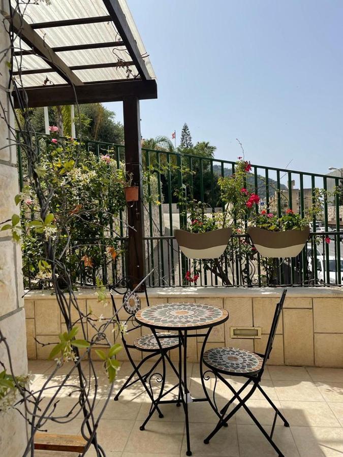 Laila'S Boutique Apartment ไฮฟา ภายนอก รูปภาพ