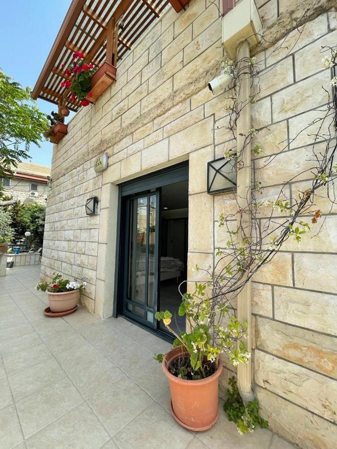 Laila'S Boutique Apartment ไฮฟา ภายนอก รูปภาพ