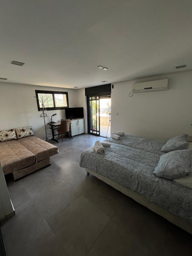 Laila'S Boutique Apartment ไฮฟา ภายนอก รูปภาพ