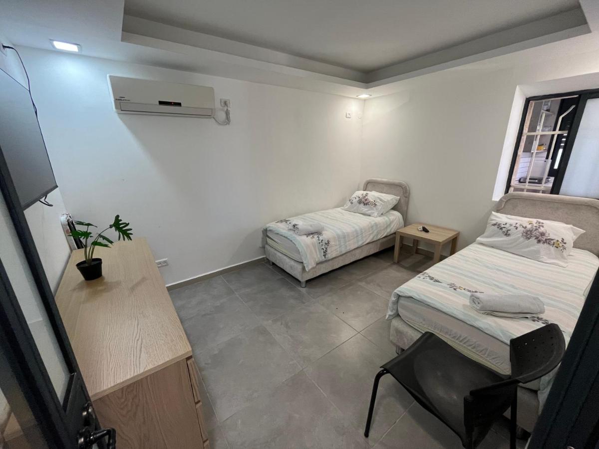 Laila'S Boutique Apartment ไฮฟา ภายนอก รูปภาพ