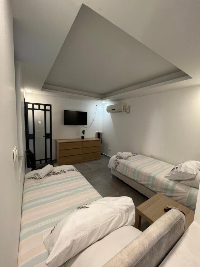 Laila'S Boutique Apartment ไฮฟา ภายนอก รูปภาพ