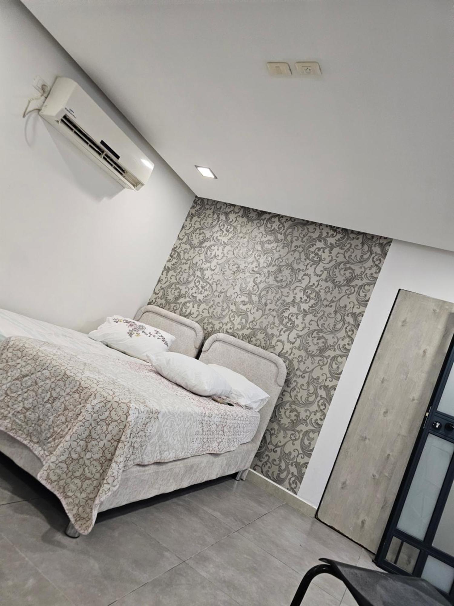 Laila'S Boutique Apartment ไฮฟา ภายนอก รูปภาพ